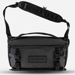 Front Side of the Wandrd Roam 6L Sling Black